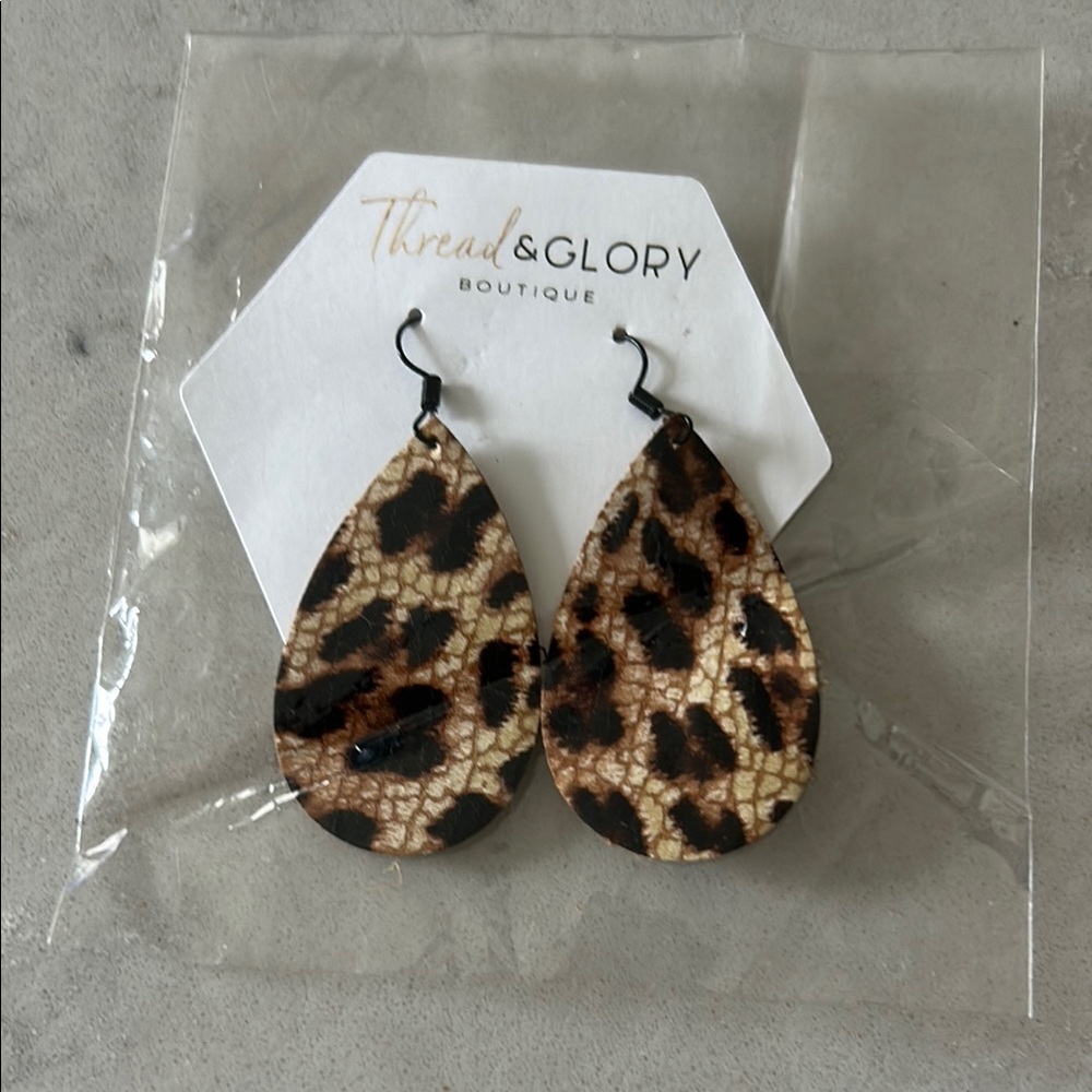 Thread & Glory Lightweight Teardrop Leather Leopard Print Earrings